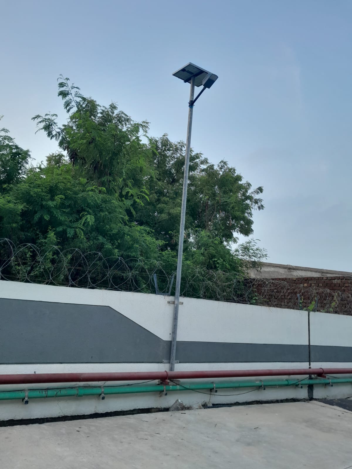 30 watt solar street  light