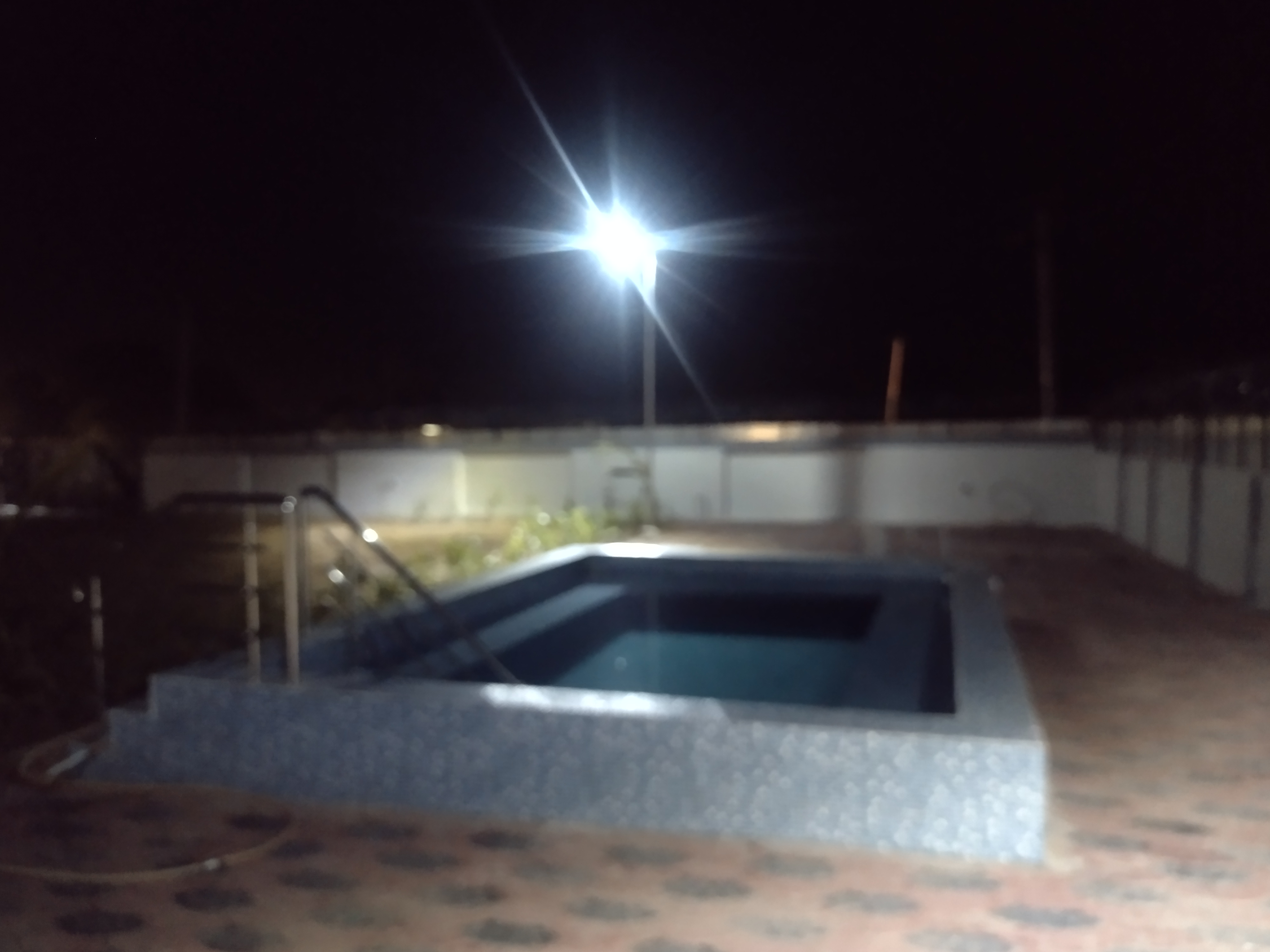 15 Watt Solar street light