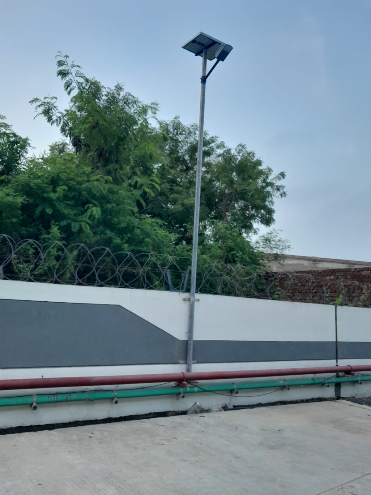 30 WATT SOLAR STREET LIGHT MANUFACTURER